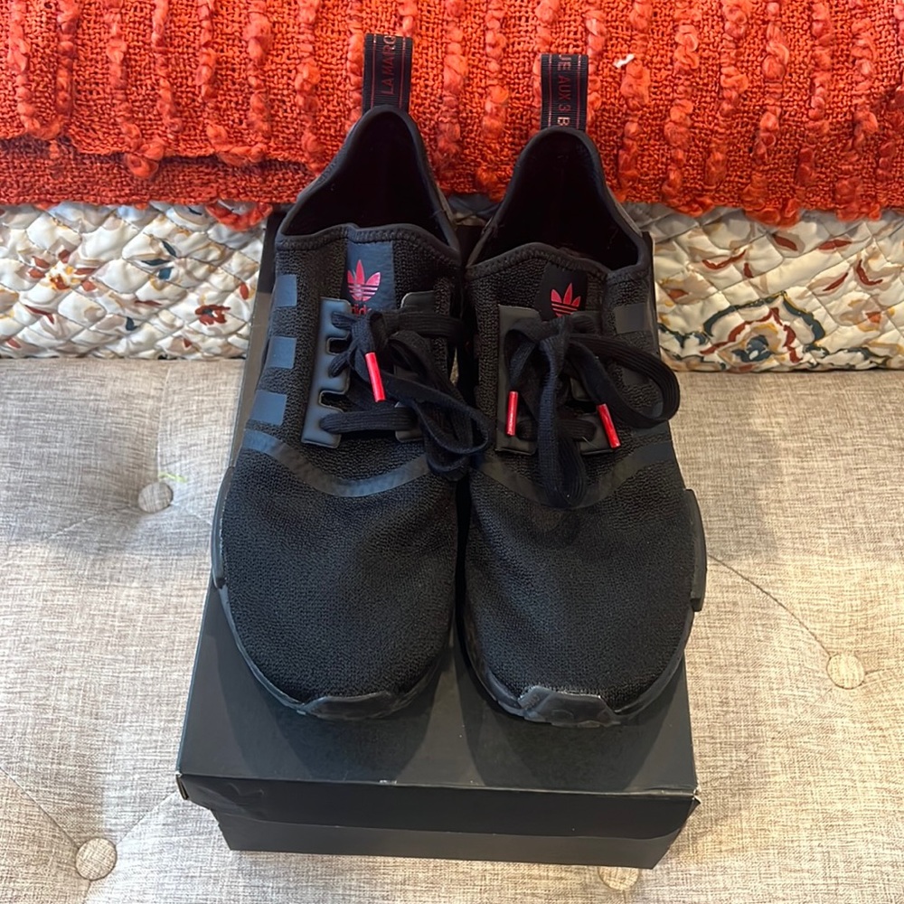 Womens Adidas NMD_R1